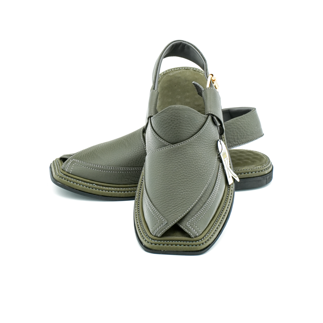 KHAN THE BRAND Baryal Triple Gear with intricate design, showcasing detailed patterns and metallic finish.